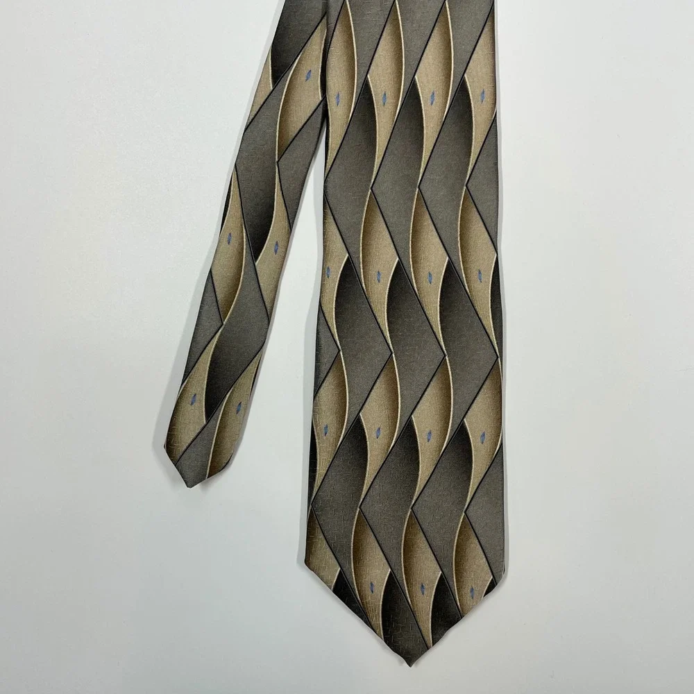 Arrow Brown Tan Geometric Wave Silk Necktie Mens One Size